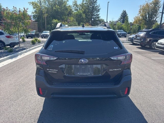 2021 Subaru Outback Premium photo 3