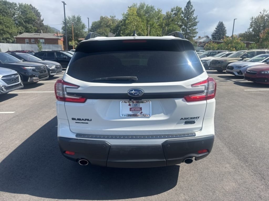 Certified 2024 Subaru Ascent Onyx Edition Limited 7-Passenger SUV