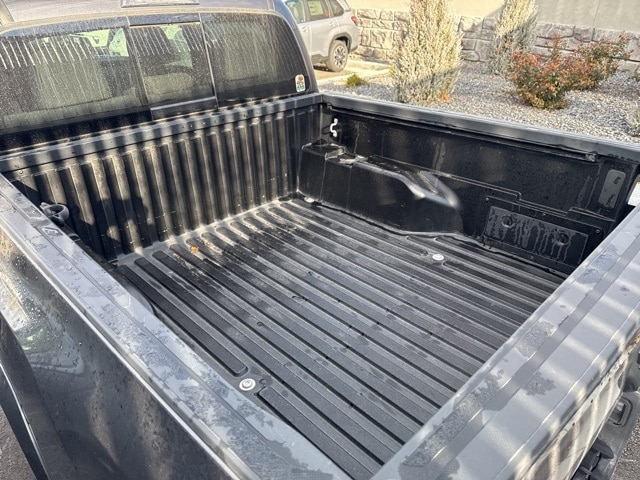 2023 Toyota Tacoma SR5 V6 photo 4