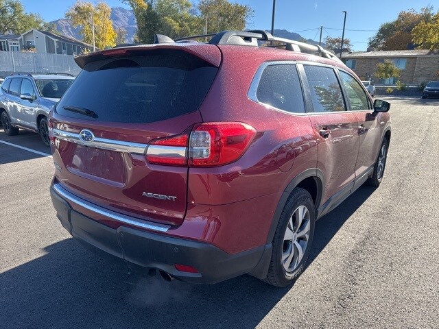 2019 Subaru Ascent Premium photo 3
