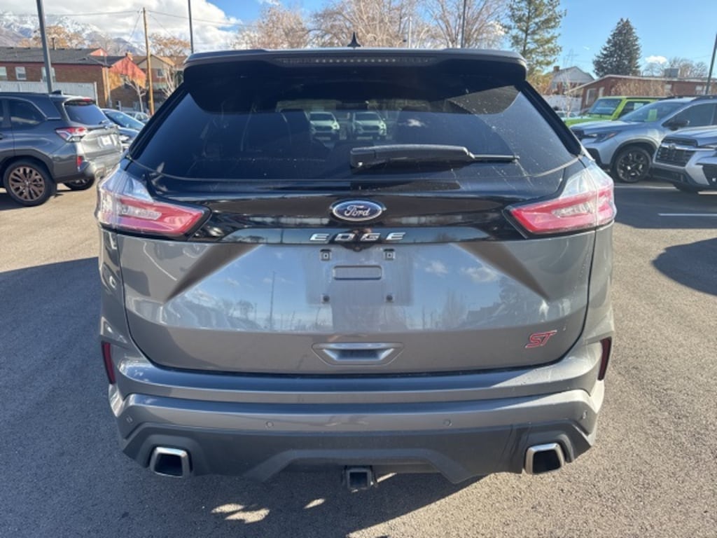 Used 2021 Ford Edge ST SUV