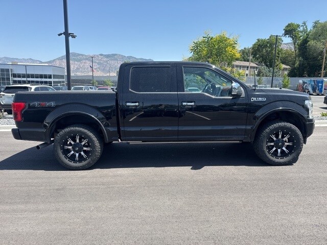 2018 Ford F-150 Platinum photo 2