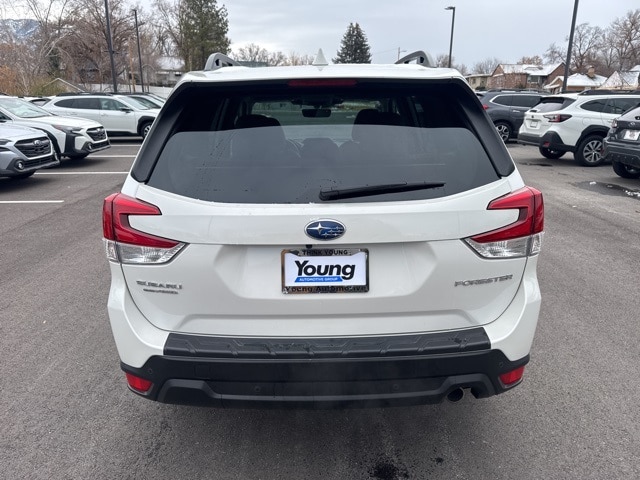 2023 Subaru Forester Limited photo 3