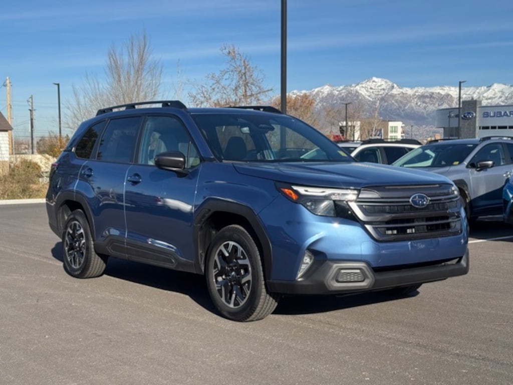 Used 2025 Subaru Forester Premium SUV