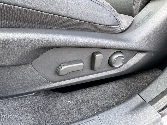 2026 Subaru Forester Premium - Photo 22