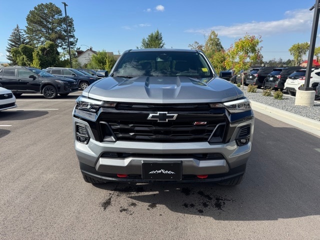 2024 Chevrolet Colorado Z71 photo 9