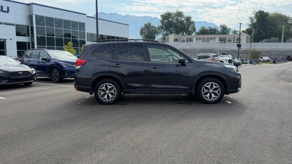Used 2019 Subaru Forester Premium SUV