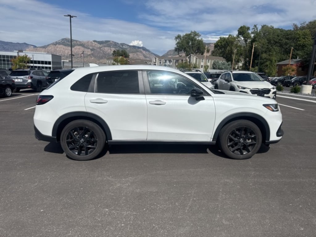 Used 2024 Honda HR-V Sport w/BSI SUV