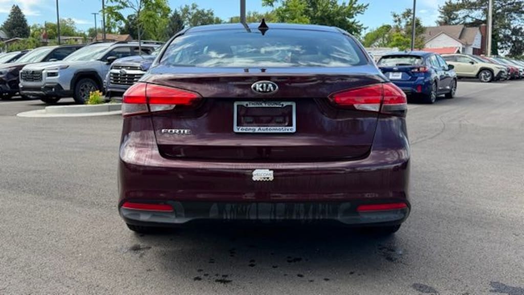 Used 2017 Kia Forte LX Sedan