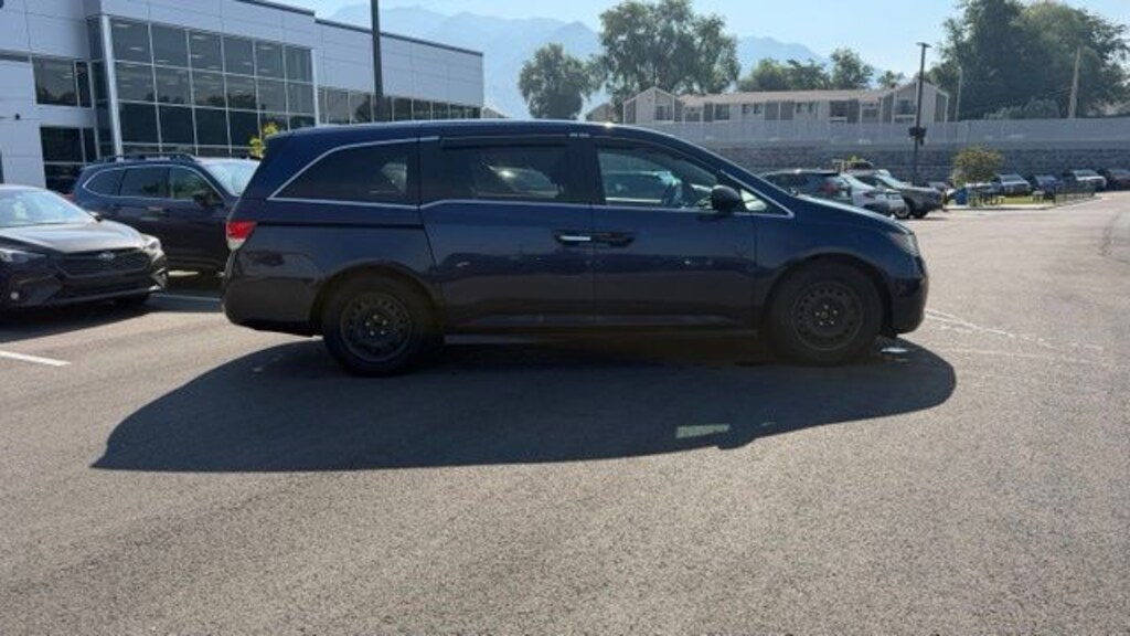 Used 2015 Honda Odyssey LX Van