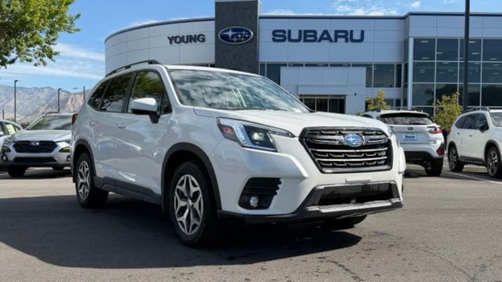 Used 2024 Subaru Forester Premium SUV