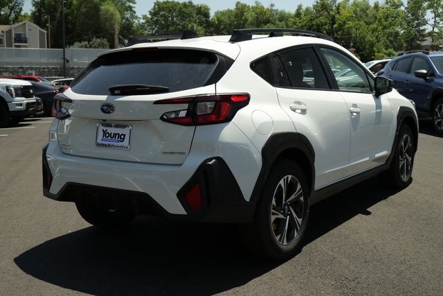 2025 Subaru Crosstrek Premium photo 3