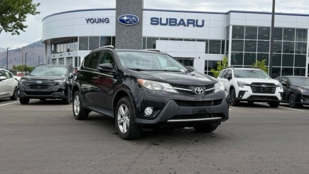 Used 2014 Toyota RAV4 4WD XLE SUV
