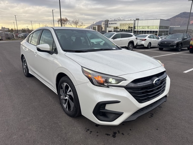 2025 Subaru Legacy Premium's photo