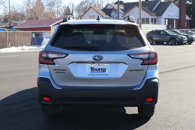 2025 Subaru Outback Onyx Edition photo 3