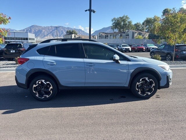 2023 Subaru Crosstrek Limited photo 2