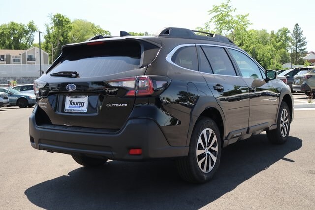 2025 Subaru Outback Premium photo 3