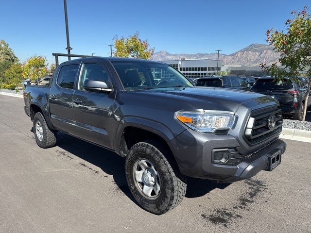 2021 Toyota Tacoma SR's photo