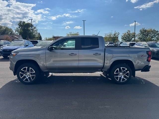 2024 Chevrolet Colorado Z71 photo 7