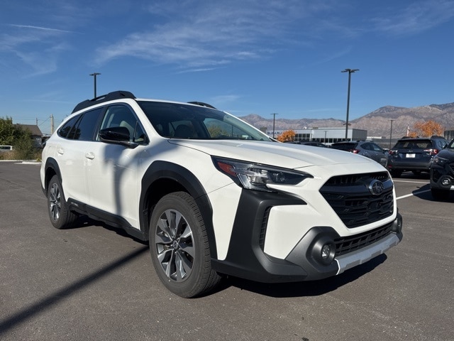 2023 Subaru Outback Limited's photo