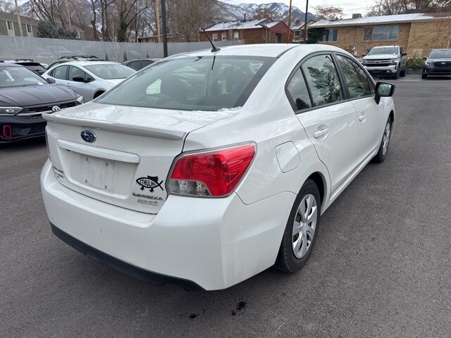 2015 Subaru Impreza 2.0i photo 3