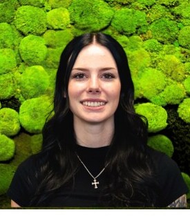 Staff member Savanna Kadin from ID_543a9e