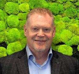 Staff member John Burgett from ID_4079c2574590