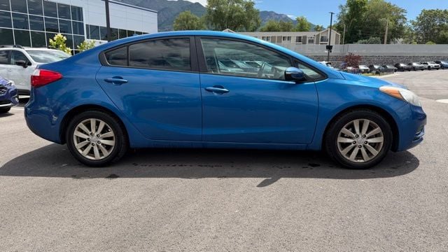 2015 Kia Forte LX AT's photo