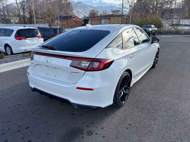 2022 Honda Civic Sport Hatchback photo 3