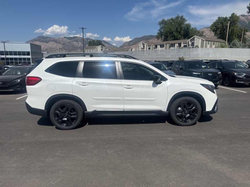 Certified 2024 Subaru Ascent Onyx Edition Limited 7-Passenger SUV