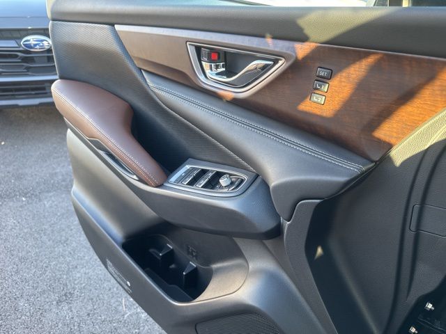 2025 Subaru Ascent Touring - Photo 22