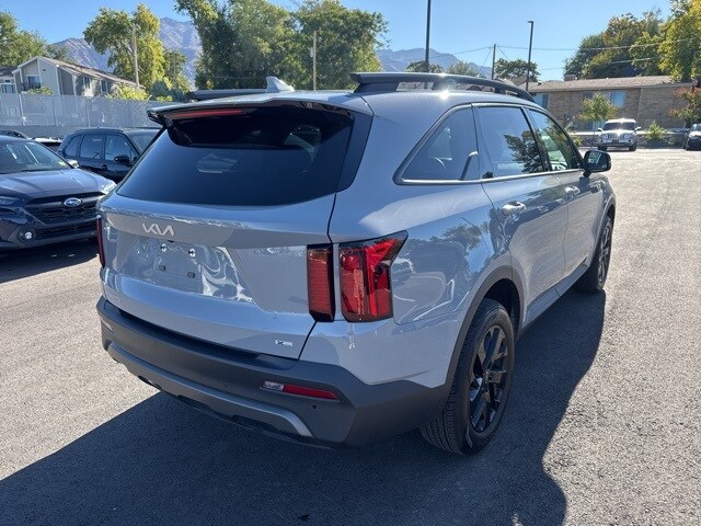 2023 Kia Sorento X-Line S photo 2