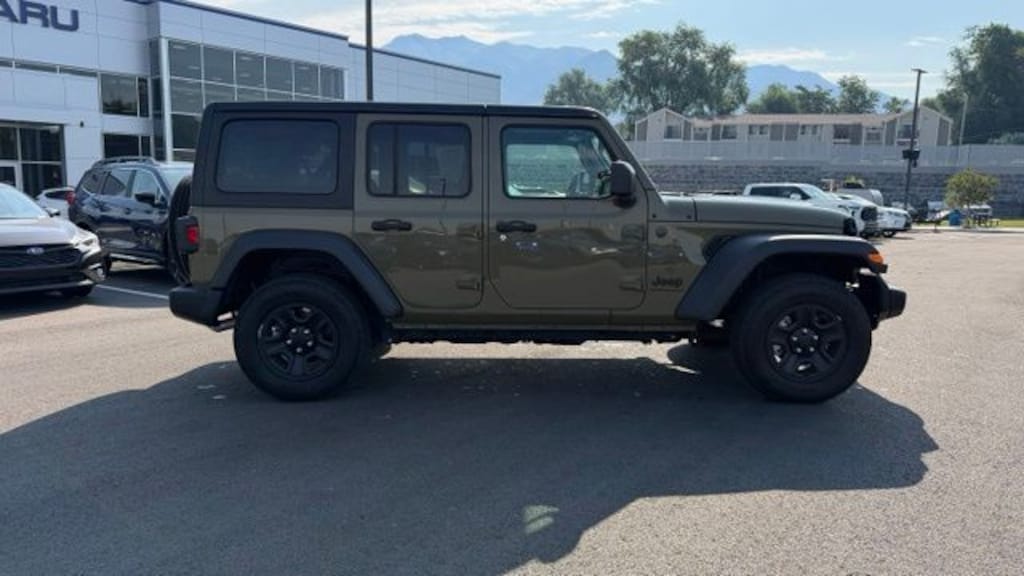 Used 2025 Jeep Wrangler Sport SUV