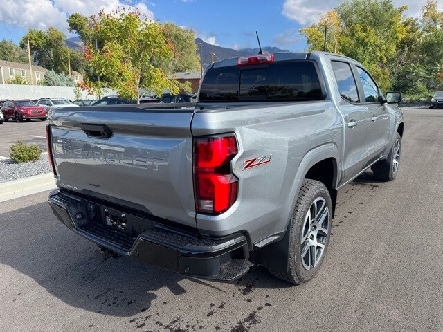 2024 Chevrolet Colorado Z71 photo 4