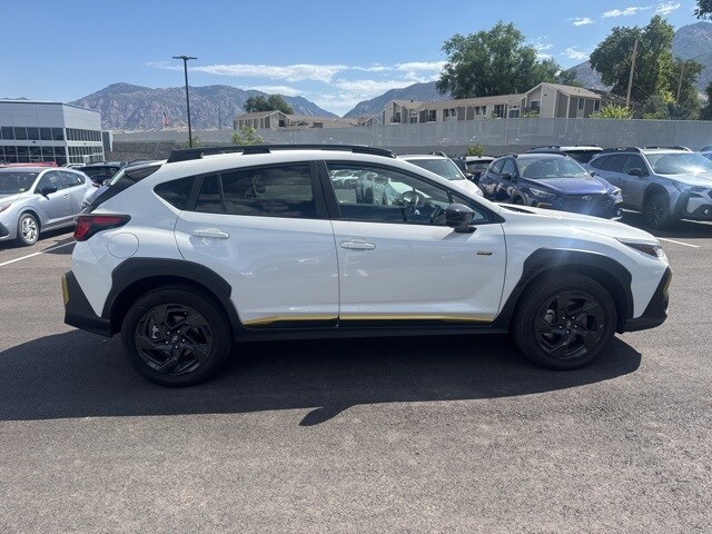 2025 Subaru Crosstrek Sport photo 2