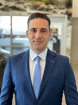 Staff member Justin Evrankaya from ID_5bf7b505480e