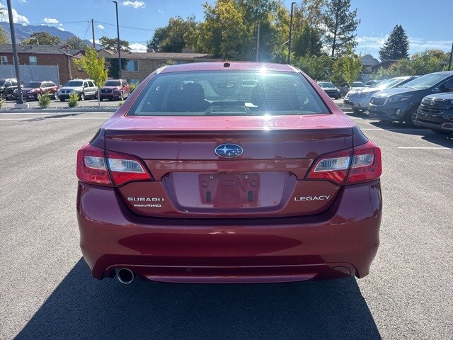 2015 Subaru Legacy 2.5i Premium photo 2