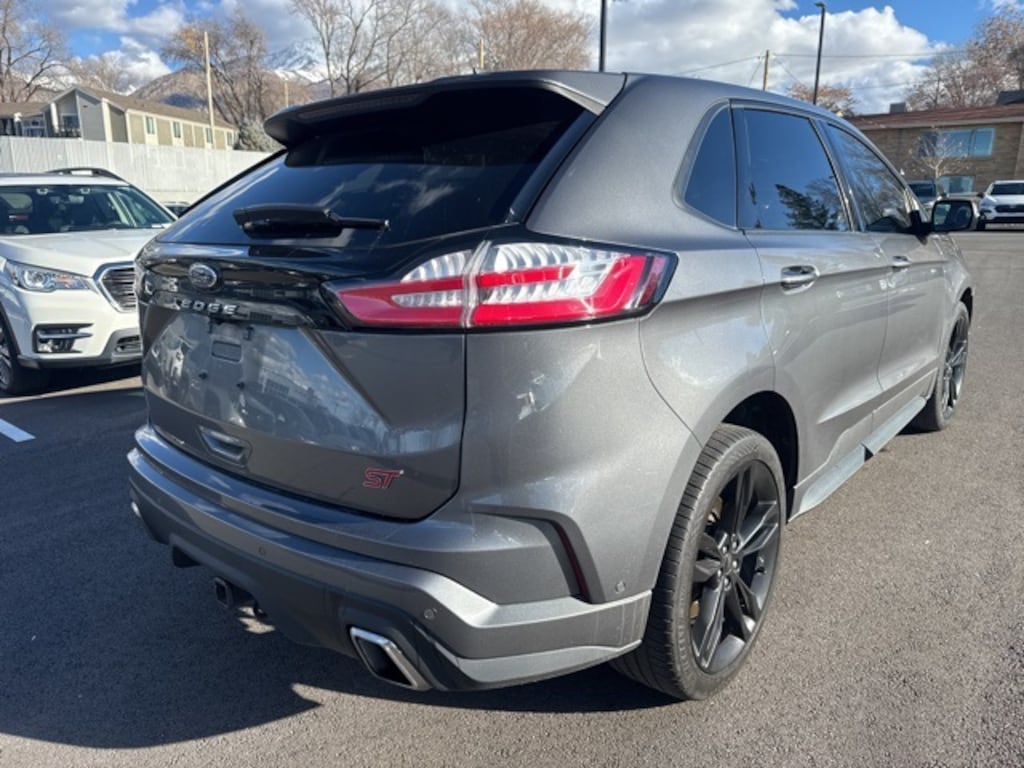 Used 2021 Ford Edge ST SUV