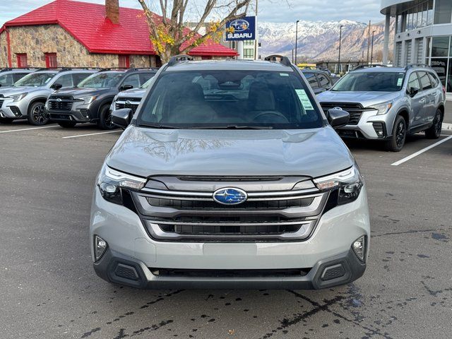 2026 Subaru Forester Premium - Photo 8