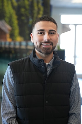 Staff member Jared Dewey from ID_dbbc3e6e5055