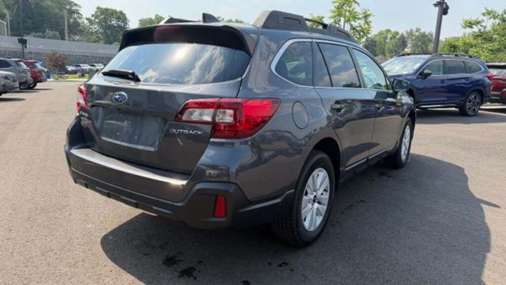 Used 2019 Subaru Outback 2.5i Premium SUV