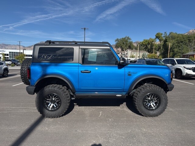 2022 Ford Bronco Outer Banks photo 2