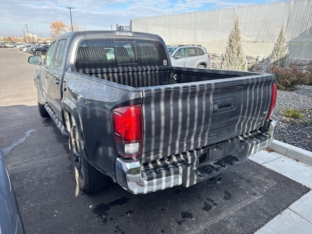 2023 Toyota Tacoma SR5 V6 photo 3