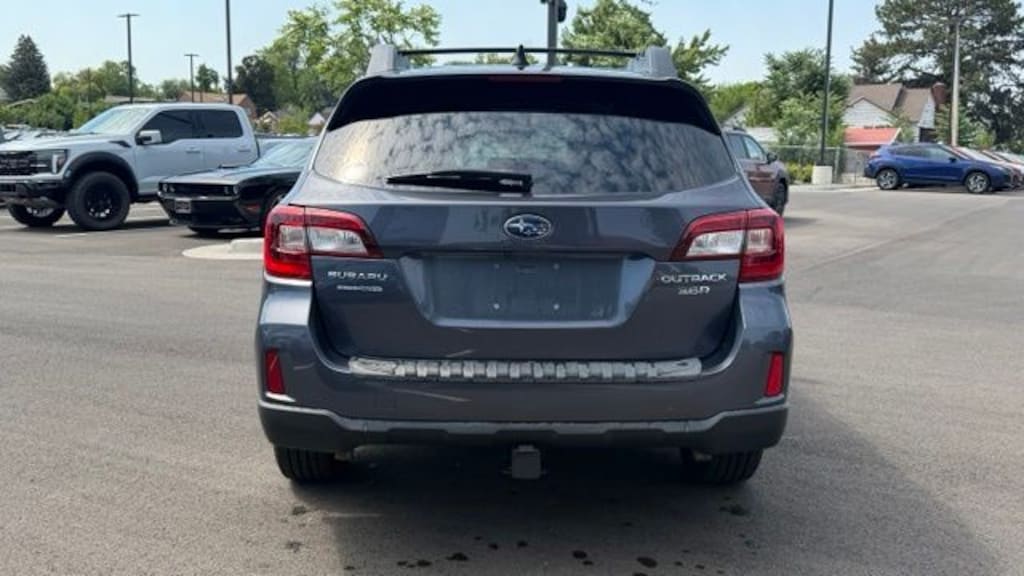 Used 2016 Subaru Outback 3.6R Limited SUV