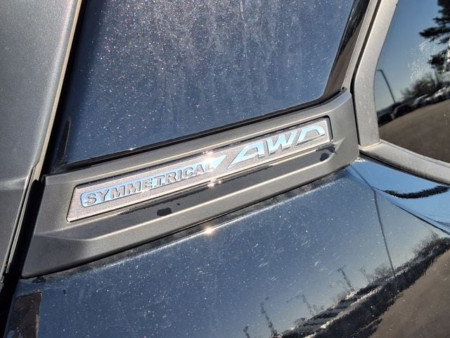 2025 Subaru Forester Premium - Photo 11