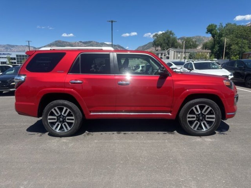 Used 2018 Toyota 4Runner SR5 SUV