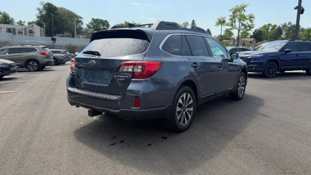 Used 2016 Subaru Outback 3.6R Limited SUV