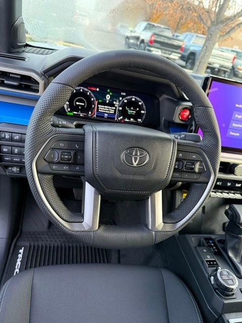 2025 Toyota Tacoma TRD Off Road - Photo 17