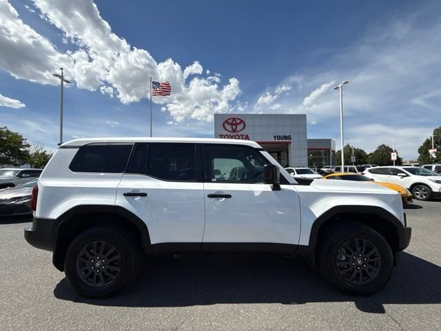 【2026/4/15】yoshitokun Used 2026 Toyota Land Cruiser For Sale at Young Toyota | VIN