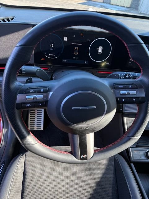 2025 Hyundai Kona N Line S - Photo 17